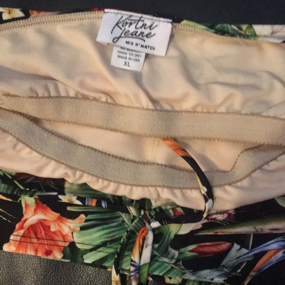 nwt XL encore black floral sweetheart - Picture 2 of 2